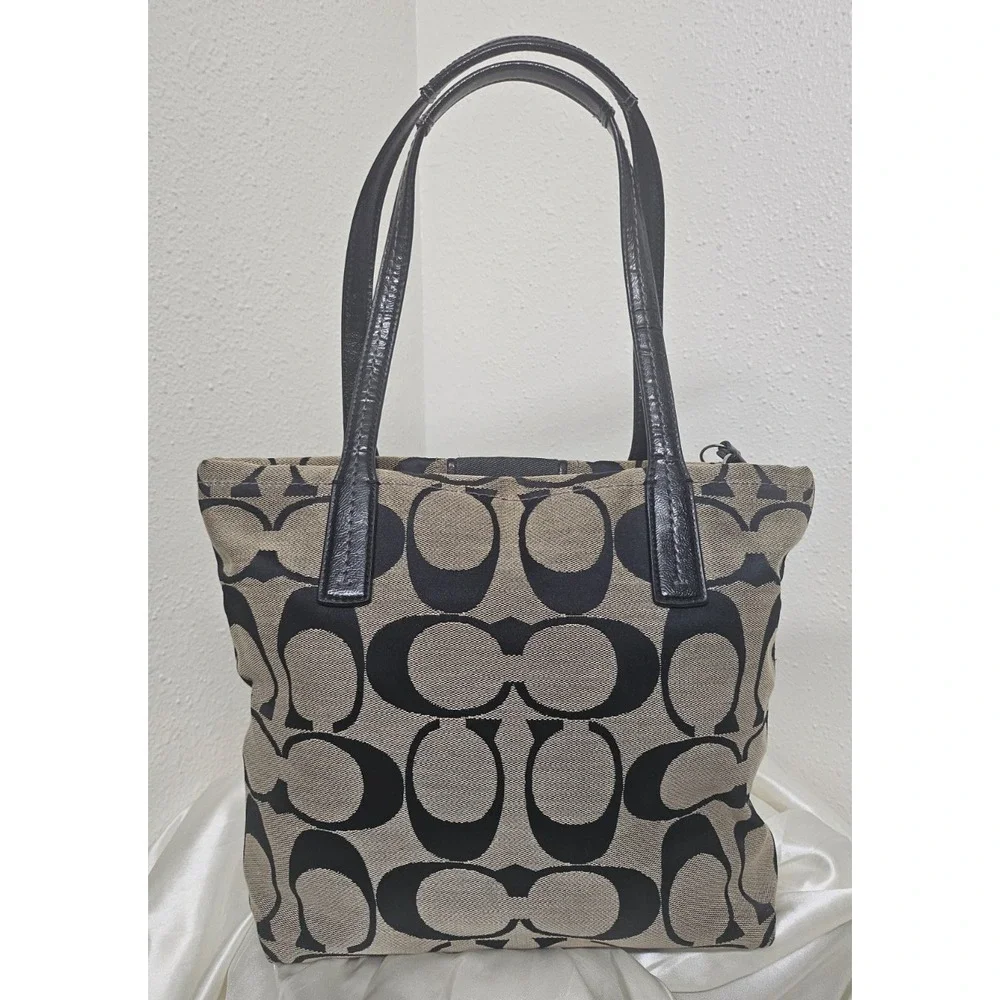 Coach authentic signature